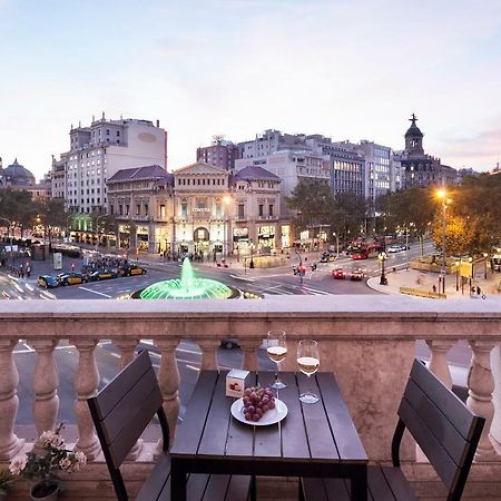 Uma Suites Passeig De Gracia 16 Barcelona Exteriör bild