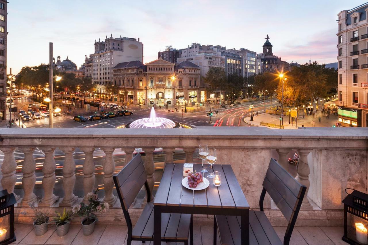 Uma Suites Passeig De Gracia 16 Barcelona Exteriör bild