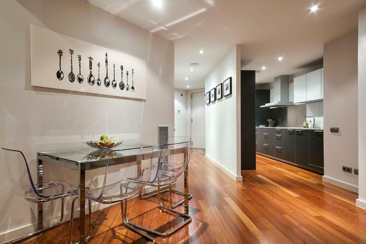 Uma Suites Passeig De Gracia 16 Barcelona Exteriör bild