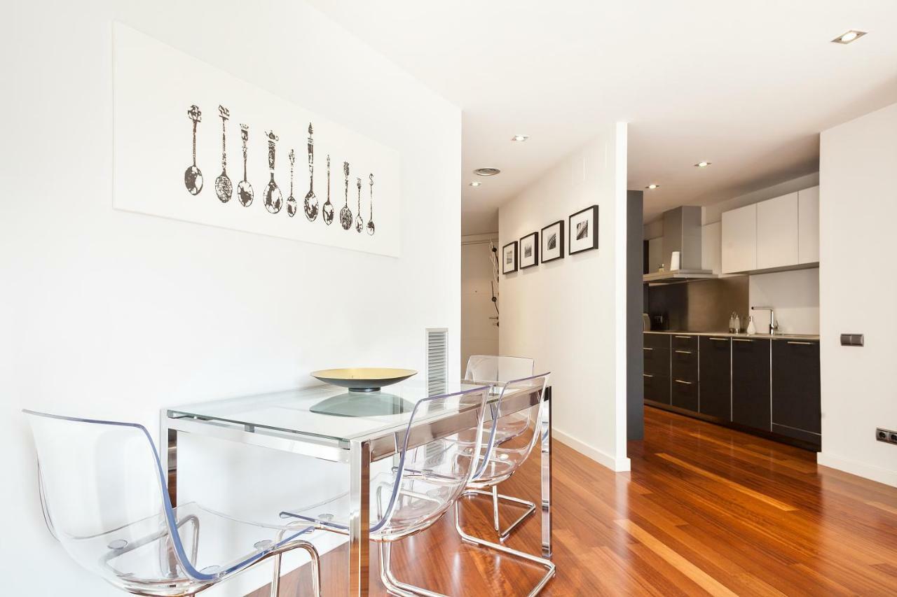 Uma Suites Passeig De Gracia 16 Barcelona Exteriör bild