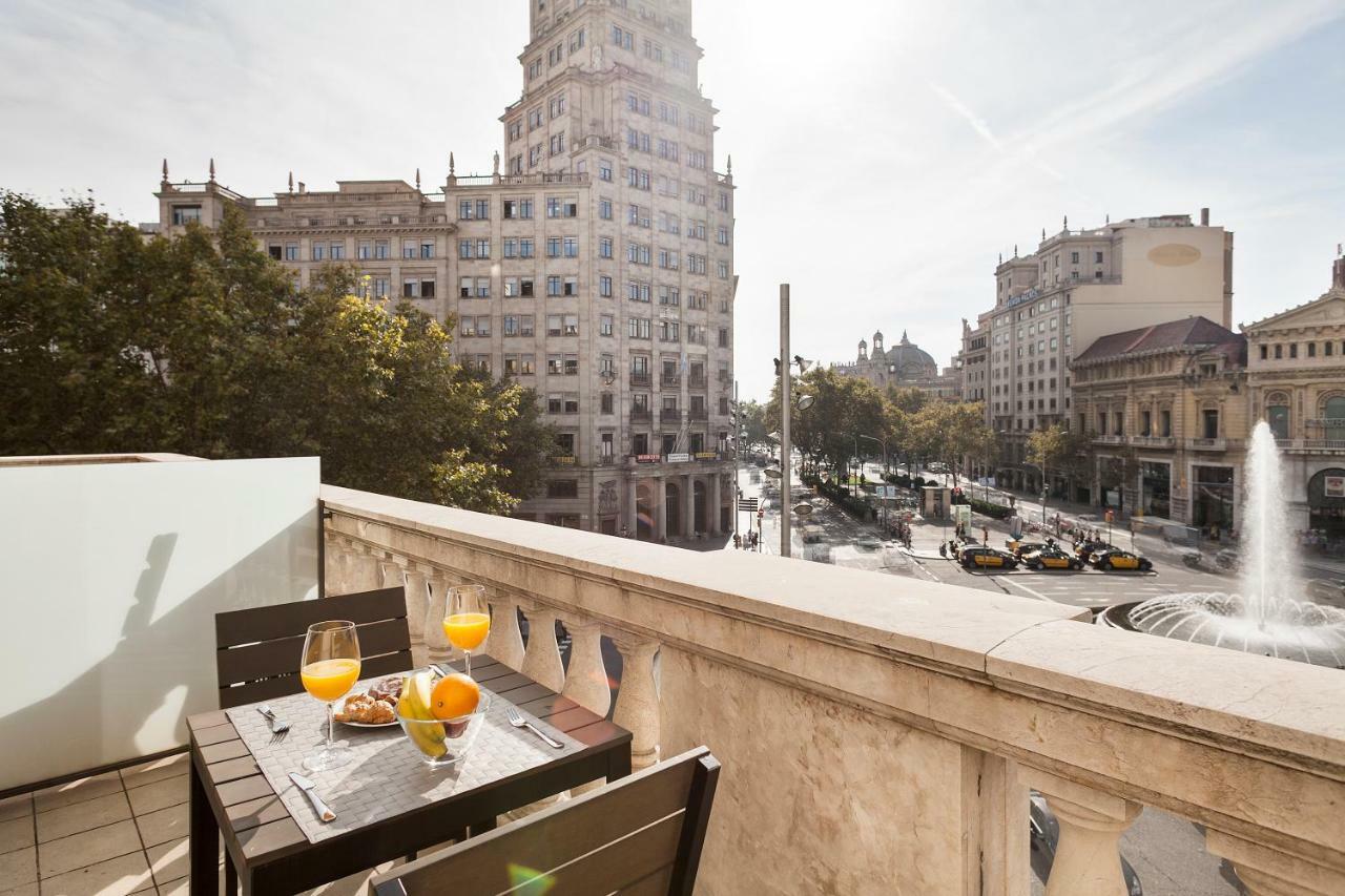 Uma Suites Passeig De Gracia 16 Barcelona Exteriör bild